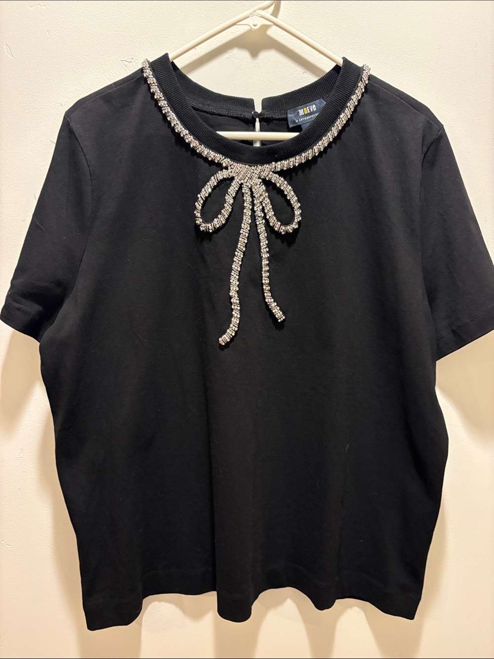 Gem Bow Black Short-Sleeve Top